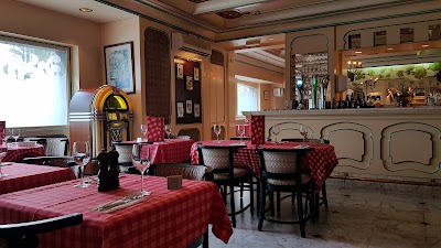 Photos of Le Beaujolais