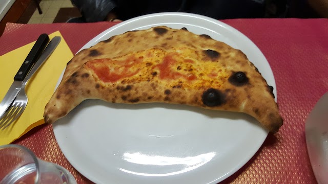La Pizzeria
