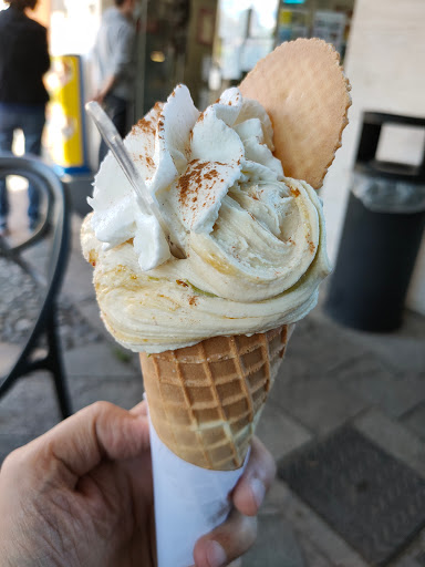 Nevelatte Gelateria Artigianale - Thumbnail
