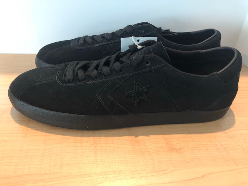 YeezyShoes.com - Thumbnail