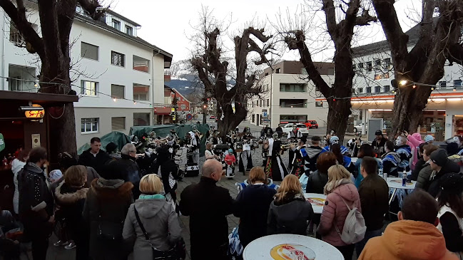 Falken Biergarten - Bar - Pub - Bar