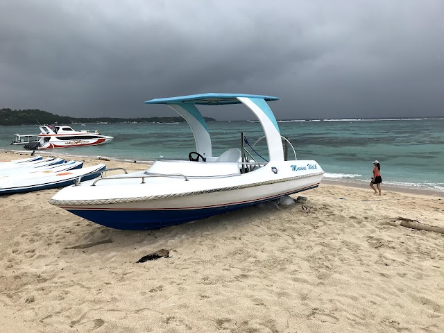 Jungutbatu Beach