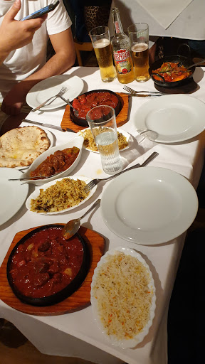 Paradise Indian Restaurant & Takeaway - Thumbnail