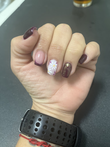 Tania Nails - Especialistas en Uñas y Micropigmentación en Barakaldo - Thumbnail