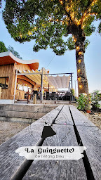 Photo n°52 de La Guinguette de l'Etang Bleu à Vions (Bar à vin)