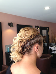 Photo n°30 de Coiffure en Harmonie à Vierzon (Salon de coiffure)