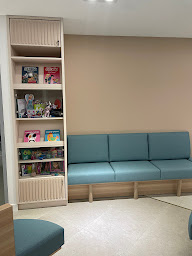 Photo n°5 de SMILE UP. Dr Anaelle Delouya Orthodontiste Marseille. Chirurgien Dentiste 13011 à Marseille (Dentiste)