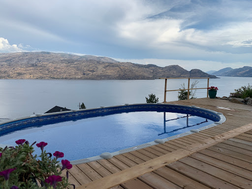 Red Haven Retreat Vacation Suites Gallery - Canada