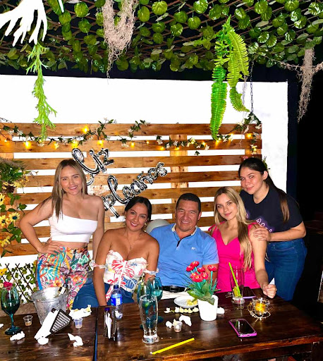 RESTAURANTE Y BAR EL BALCÓN.