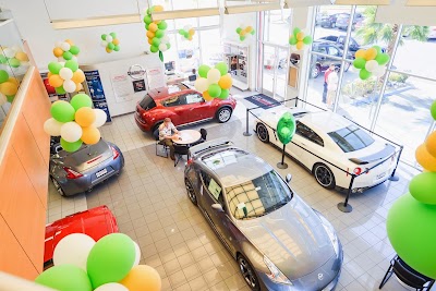 Photos of Palm Springs Nissan