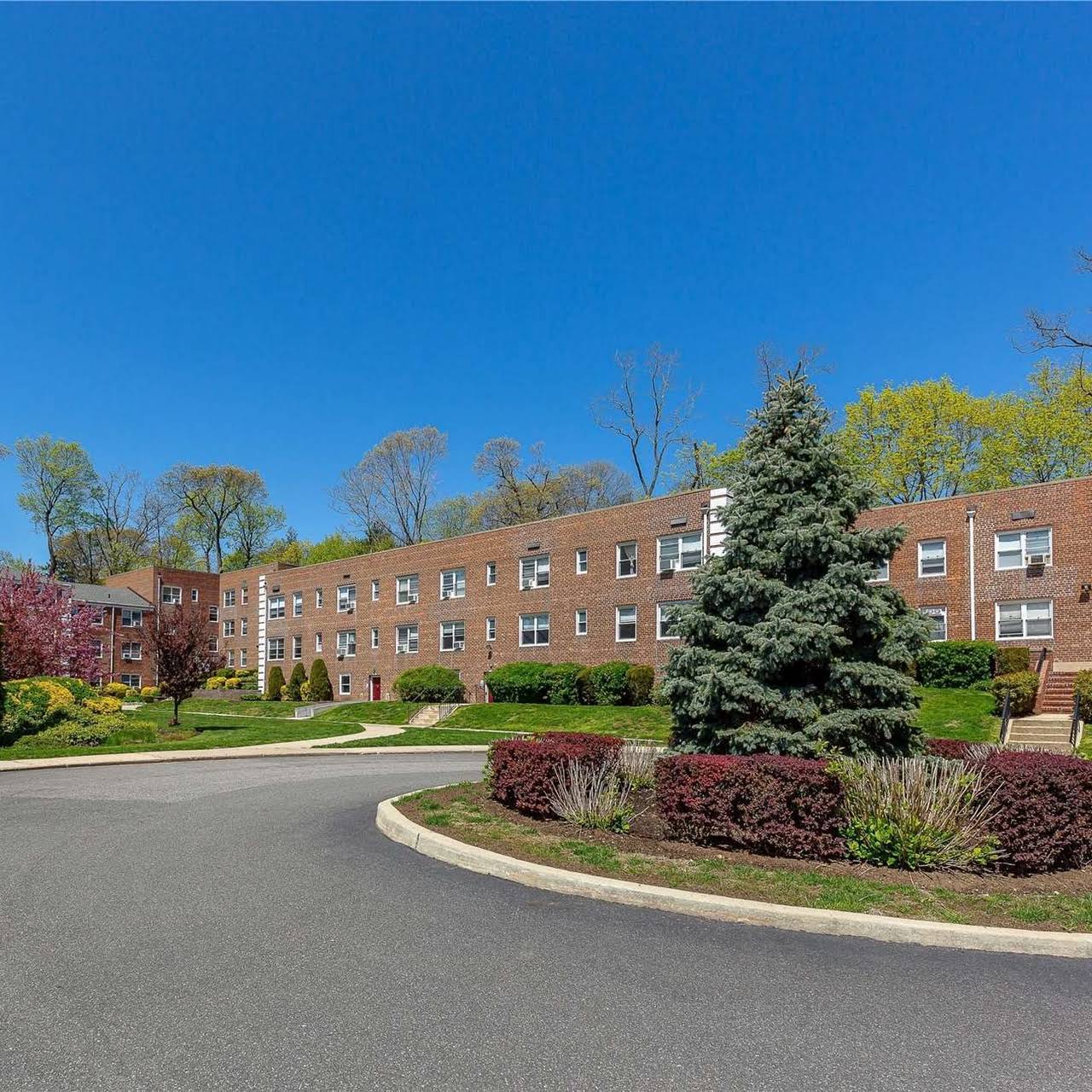 Natalia Bok Choi Laffey Real Estate, NY Real Estate Agents in New