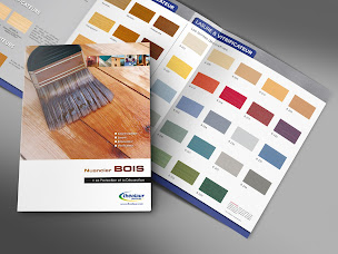 Photo n°8 de CPA VALLAURIS à Vallauris (Magasin de moquettes)