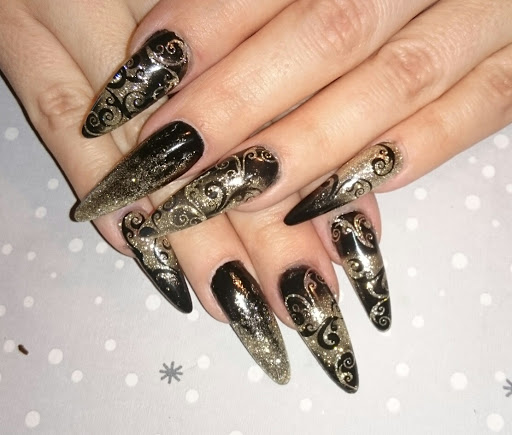 Astrids Nail-House