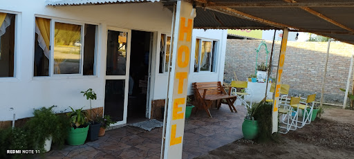 Hospedaje La Entrada (Picurú)