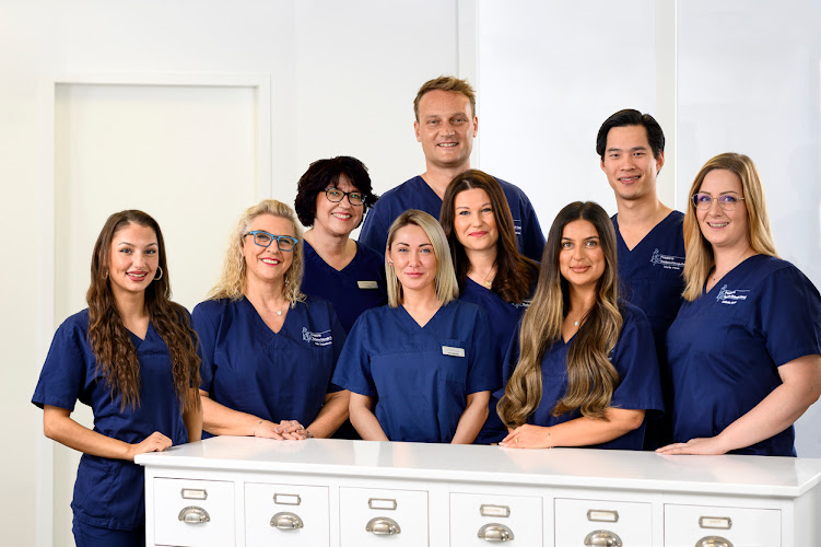 Dr. med. Lutz Gruhl photo