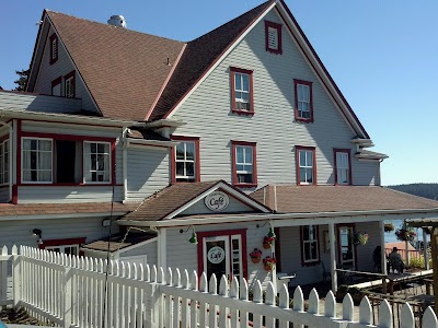 Photos of Orcas Hotel