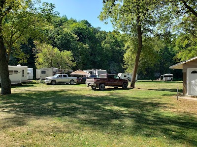 Ehrie Riversedge Campground