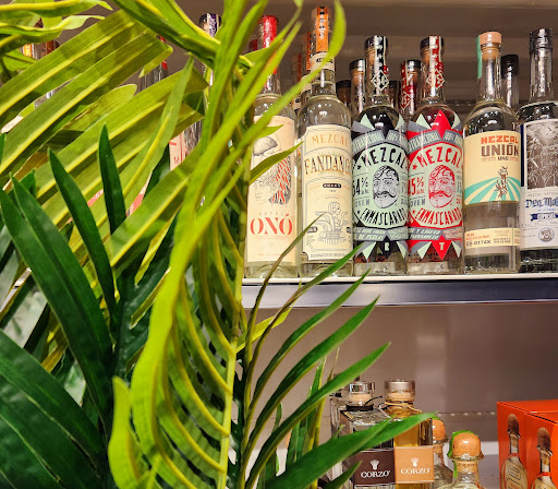 Liquor Nerds - Visual