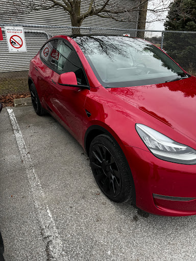 Hertz Car Rental - Oakville - Volkswagen Gallery - Canada