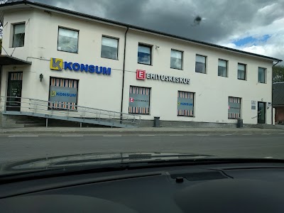 Photos of J&auml;rva-Jaani Konsum E-Building Center
