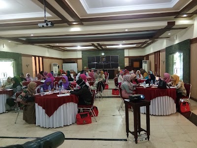 Photos of PAITON RESORT HOTEL 2