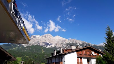 Photos of Cortina Turismo