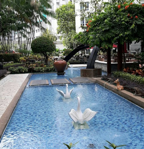 Northoaks Condominium - Thumbnail
