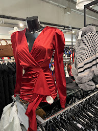 Photo n°15 de OCEANE FAMILY VILLAGE à Ruaudin (Magasin de vêtements pour femmes)