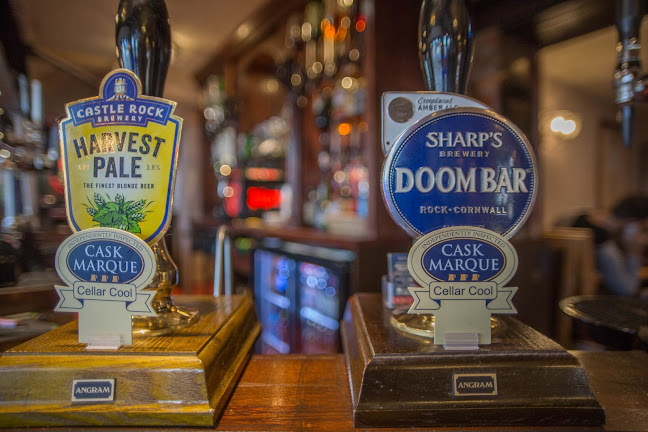 Comments and reviews of The Gatehouse Inn
