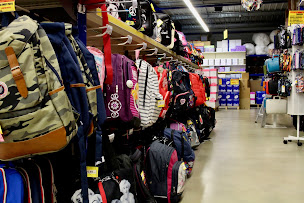 Photo n°6 de Bureau Vallée Saint-Mitre les Remparts - papeterie et photocopie à Saint-Mitre-les-Remparts (Papeterie)