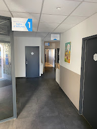 Photo n°6 de Masseurs kinésithérapeutes - BAYOU/JOYEUX/GRANCON/ARCHAMBEAUD/LE COADIC à Cénac (Kinésithérapeute)