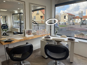 Photo n°1 de Nouvelle Vague à Tomblaine (Salon de coiffure)