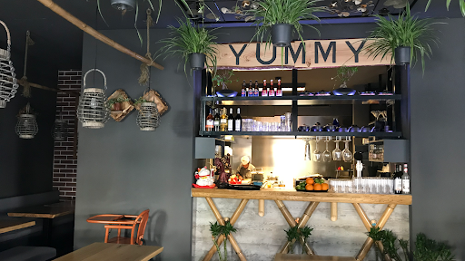 Yummy - Sushi & Fitness Asia Küche