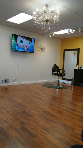 Jamila's eyebrow threading - Thumbnail