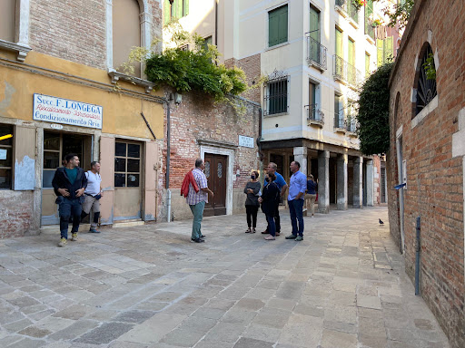 Venice Local Guide