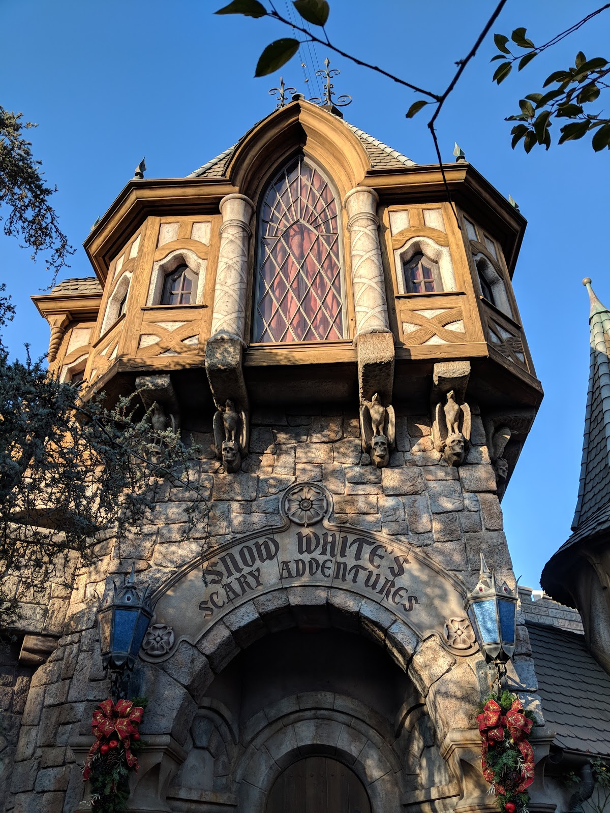 Snow White's Scary Adventures