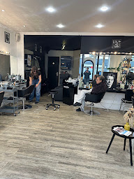 Photo n°62 de Au84 à Paris (Salon de coiffure)