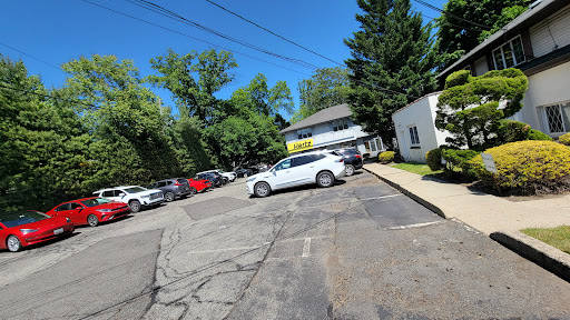Hertz Car Rental - Upper Saddle River - Route 17 North HLE - Thumbnail