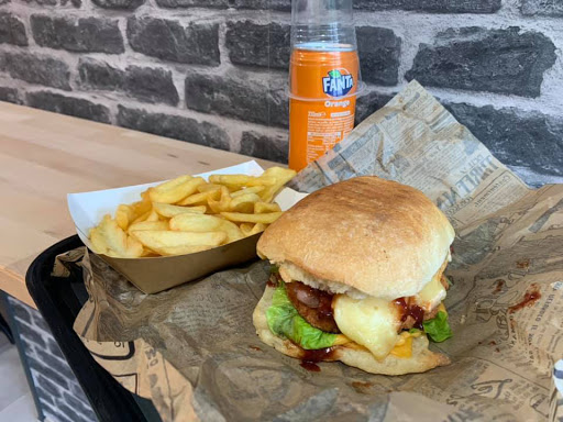 Photo 2 - Burger Avenue