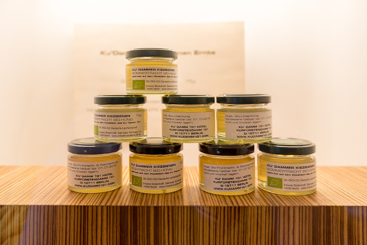 Hotel Ku' Damm 101 by null