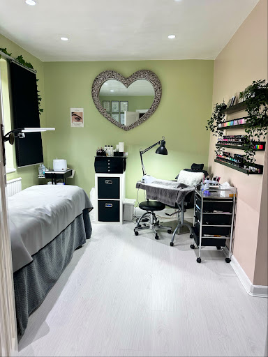 Lara's Beauty Lounge
