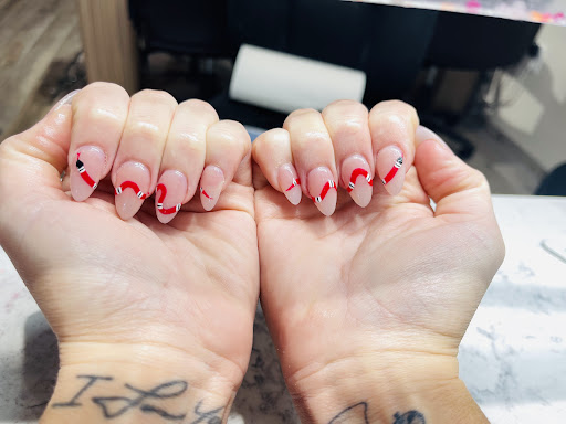 Perfect Nails & Retreat
