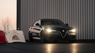 Photo n°18 de AT Prestige à Saint-Jean-de-Boiseau (Concessionnaire automobile)