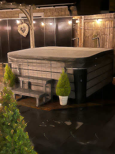 Seatherny Outdoor Living (Previously Serenity Spas Ltd) - Thumbnail