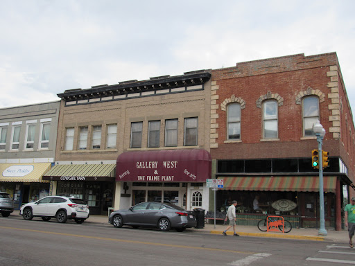 Gallery West & Frame Plant