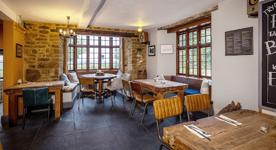 Winyards Gap Inn Chedington, Beaminster DT8 3HY, United Kingdom