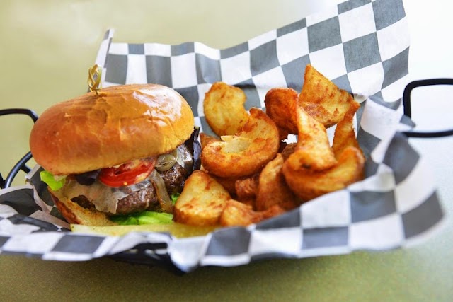 Cali "O" Burgers