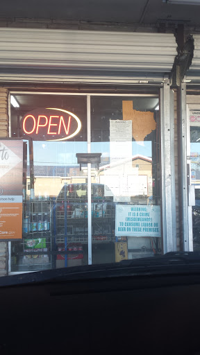 Loop Liquor Store