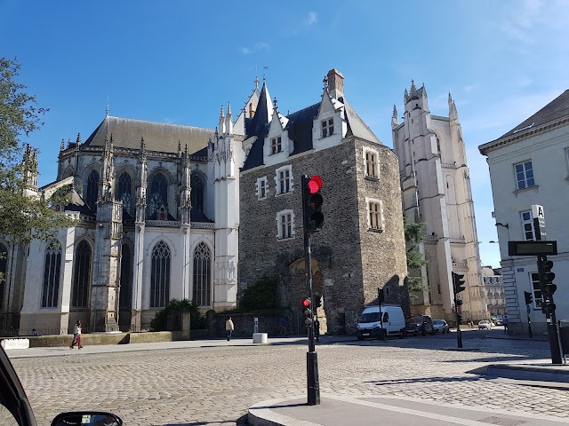 Square Maquis-de-Saffré