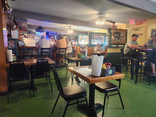 Beanie's Bar & Sports Grill Gallery - United States
